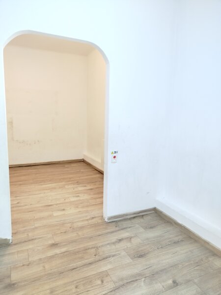 Pache libera unica spatioasa cu parcare, vila cu prestanta locatie eleganta